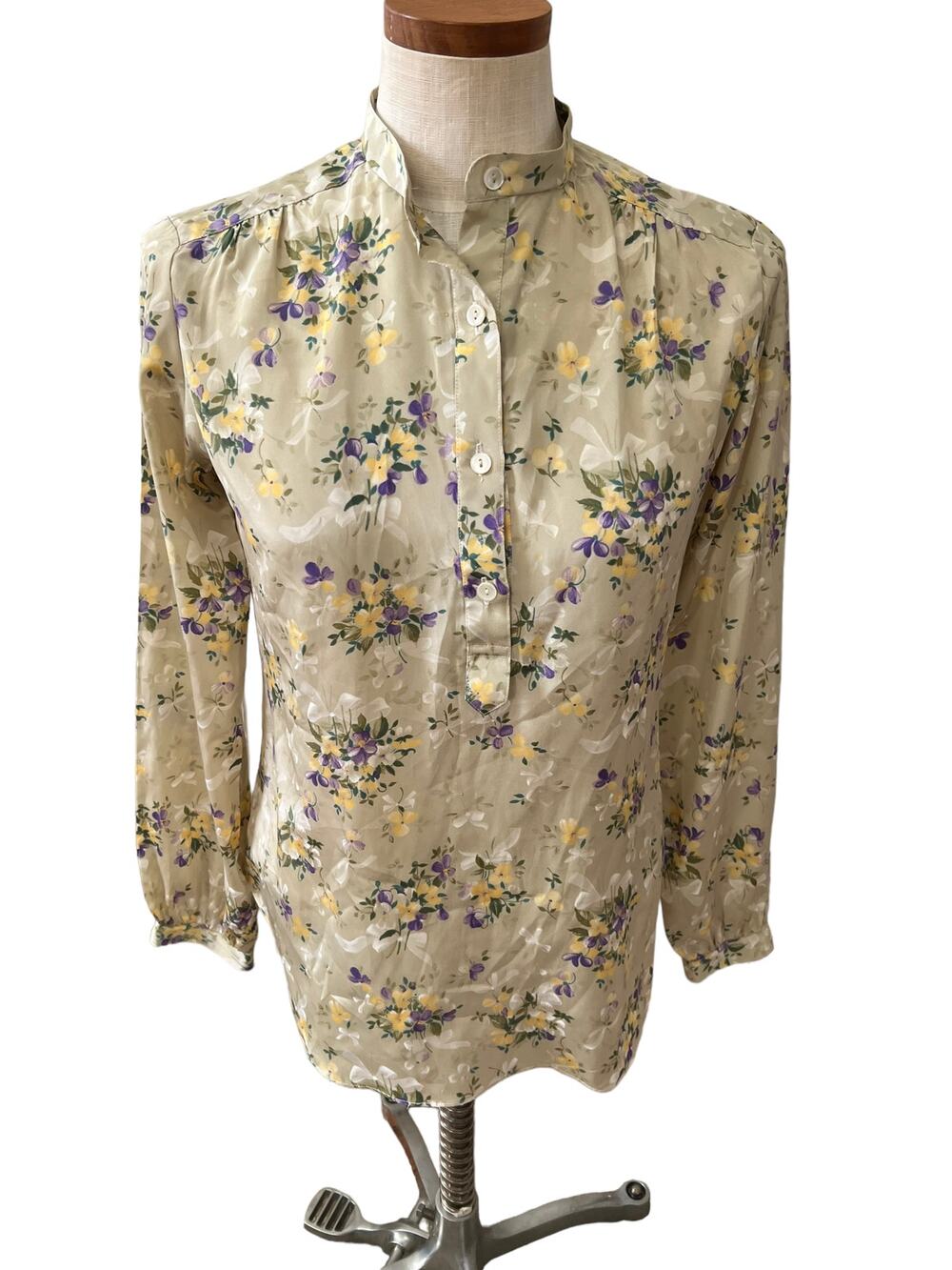 Vintage 70s Satin Top Purple Pansy Floral Print M